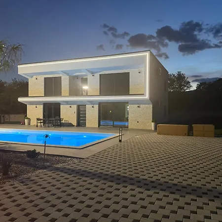 Villa Handzic *